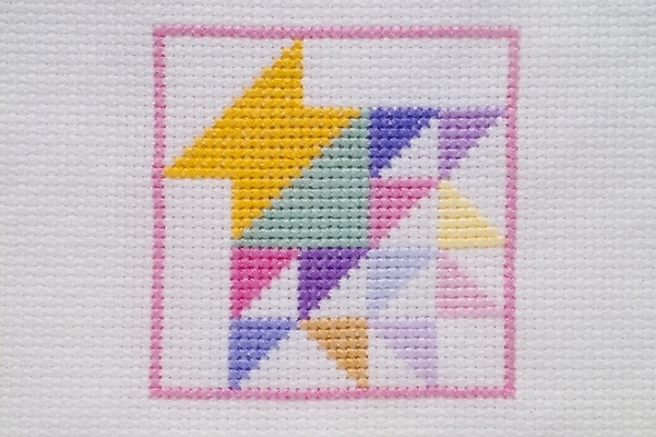 포토 JPG 스튜디오촬영 문양 패턴 도안 사람없음 직물 바늘 실 오브젝트 십자수 공단 십자수바늘 국내포토 무늬 실내 도구 파일형식