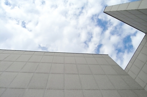 포토 JPG 주간 구름 건축 로우앵글 섬 자연 하늘 풍경 사람없음 야외 건물 박물관 울릉도 독도 독도박물관 국내포토 자연요소 건축물 뷰포인트 한국 경상북도 생태계 파일형식