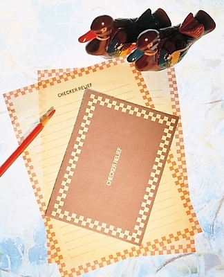 포토 JPG 문구용품 색연필 실내 근접촬영 사람없음 인테리어 하이앵글 필기구 연필 편지 원앙 편지지 오브젝트 원앙세트 국내포토 디자인 뷰포인트 조류 학용품 내부 세트 파일형식