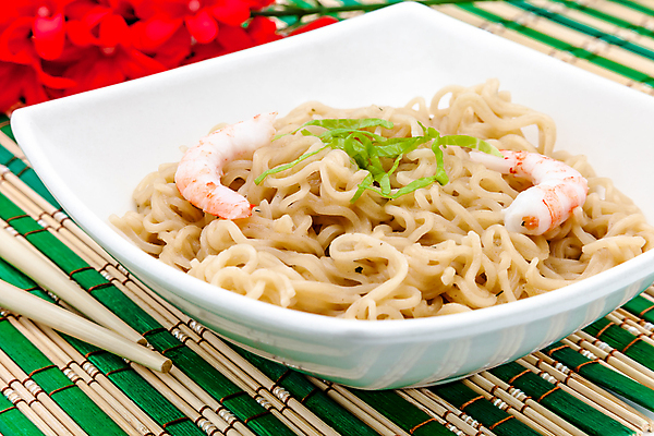 포토 JPG 해외이미지 아시아 음식 재료 젓가락 태국 새우 파스타 요리 동양인 사람없음 초록색 일본 식사 저녁식사 중국 흰색 신선 면 사발 맛 대나무 매움 점심식사 해외202004 해외포토 나무 나라 컬러 컨셉 서양음식 수저 갑각류 인종 사기그릇 파일형식 이미지허브