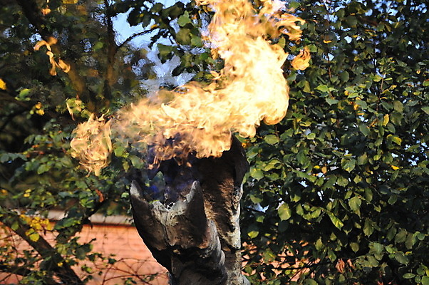 포토 JPG 해외이미지 유럽 불 주택 사람없음 강 성당 용 역사 시장 야간 정사각형 폴란드 크라쿠프 해외202004 해외포토 자연요소 도형 나라 종교건축 건물 파일형식 이미지허브