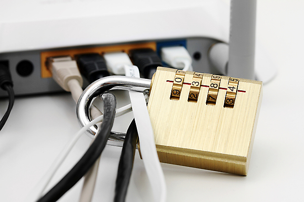 포토 JPG 해외이미지 컨셉 인터넷 자물쇠 사람없음 컴퓨터 검은색 웹 자유 흰색 네트워크 플러그 잠금 보안 와이파이 인터넷주소 그만 무료 제어 해외202004 해외포토 컬러 안전 전자제품 무선인터넷 파일형식 이미지허브