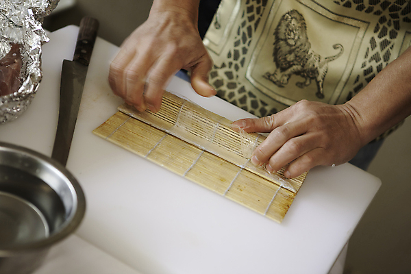 포토 JPG 해외이미지 음식 포즈 밥 관리 사람없음 요리사 초밥 작업 준비 해외202004 해외포토 직업 일본음식 파일형식 이미지허브