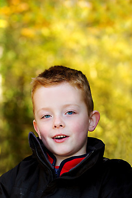 포토 JPG 해외이미지 나무 백인 계절 공원 남자 꽃 행복 얼굴 어린이 장갑 백그라운드 잎 자연 놀이 휴가 사랑 한명 미소 사람 소년 야외 여름 태양 노란색 정원 맑음 기쁨 가을 아기 황금 숲 생강 해외202004 해외포토 자연요소 서양인 식물 1 잡화 공공시설 감정 컬러 채소 날씨 표정 신체부위 생태계 파일형식 이미지허브