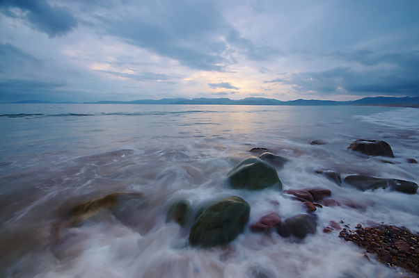 포토 JPG 해외이미지 구름 바다 자연 하늘 풍경 사람없음 물 파란색 빛 평화 침묵 암초 아일랜드 격파 해외202004 해외포토 자연요소 유럽 컬러 컨셉 모션 소리 생태계 파일형식 이미지허브