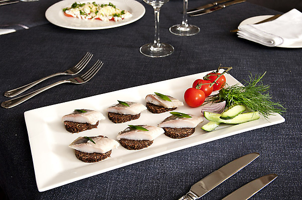 포토 JPG 해외이미지 식기 음식 탁자 요리 사람없음 주방 식당 저녁식사 예절 신선 준비 해외202004 해외포토 가구 상점 식사 파일형식 이미지허브