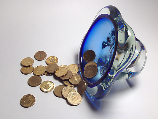 포토 JPG 해외이미지 캐릭터 디자인 백그라운드 컨셉 돈 비즈니스 가정 유리 표면 아이디어 미술 사람없음 장식 금융 파란색 빛 상자 숫자 노란색 쌓기 금속 꽃병 동전 장비 가을 흰색 항아리 화려 행운 그룹 변화 시장 재산 황금 닫기 주식 주머니 작음 큼 컨테이너 심볼 오브젝트 사인 복고 투자 러시아 만들기 배지 찢어짐 보물 흙더미 고립 놋쇠 러시아인 위기 잭팟 많음 해외202004 해외포토 서양인 문자 계절 꽃 유럽 산업 컬러 모션 재질 문화예술 경제 흙 도자기 크기 파일형식 더미 이미지허브