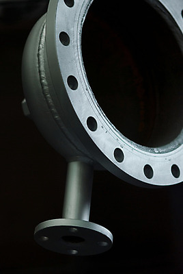 포토 JPG 해외이미지 산업 표면 추상 건조 사람없음 회색 구멍 작업실 제조 은색 튜브 마무리 카피스페이스 해외202004 해외포토 컬러 무늬 공백 파일형식 이미지허브