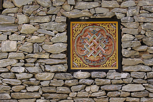 포토 JPG 해외이미지 전통 아시아 종교 벽 여행 불교 건축양식 창문 동양인 사람없음 건물 마을 바위 묘사 질감 해외202004 해외포토 건축물 건축 나라 인종 돌_바위 파일형식 이미지허브