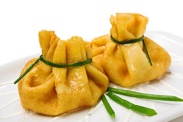 포토 JPG 해외이미지 그릇 접시 음식 사람없음 허브 크림 팬케이크 폭식 해외202004 해외포토 식물 식기 케이크 파일형식 이미지허브