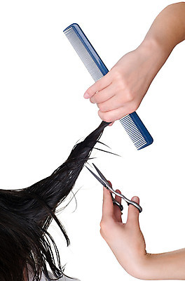 포토 JPG 해외이미지 직업 헤어스타일 손 디자인 여자 2 사람 성인 사람없음 머리 금속 검은색 장비 흰색 공구 잡기 업무 변화 미용사 자르기 오브젝트 충동구매 스타일링 해외202004 해외포토 컬러 컨셉 모션 재질 신체부위 쇼핑 도구 작업 과소비 파일형식 이미지허브