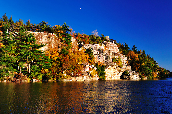 포토 JPG 해외이미지 나무 계절 공원 호수 잎 오렌지 자연 하늘 휴가 잉글랜드 새로움 산 풍경 사람없음 물 파란색 컬러풀 노란색 여행객 미국 일몰 달 가을 소나무 저녁 숲 청소 엽서 해외202004 해외포토 자연요소 식물 공공시설 컬러 컨셉 북아메리카 과일 영국 사람 노을 야간 편지 생태계 파일형식 이미지허브