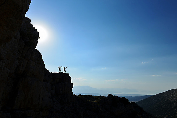 포토 JPG 해외이미지 행복 실루엣 성공 미래 산 기념 함께함 사람없음 자유 정상 결심 역동적 리듬 통일 필승 해외202004 해외포토 감정 컨셉 촬영기법 우승 파일형식 이미지허브