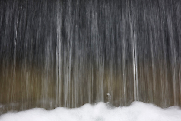 포토 JPG 해외이미지 백그라운드 패턴 사람없음 물 거품 폭포 흐름 커튼 개울 떨어짐 분무기 해외202004 해외포토 자연요소 컨셉 무늬 자연 강 파일형식 이미지허브