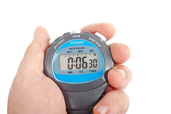 포토 JPG 해외이미지 손 남자 스포츠 시계 컨셉 건강 사람 사람없음 디지털 경쟁 장비 흰색 잡기 시간 계산 자르기 계산대 손목시계 오브젝트 시작 전자 계량기 타이머 고립 그만 초시계 카운트다운 차단 해외202004 해외포토 컬러 장신구 모션 신체부위 파일형식 이미지허브