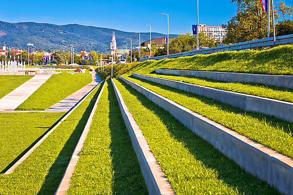 포토 JPG 해외이미지 식물 공원 꽃 유럽 길 건축양식 자연 하늘 거리 주택 풍경 사람없음 건물 초록색 파란색 컬러풀 환경 정원 도시 센터 도심 도서관 분수 대학교 정사각형 장면 지역 타운 크로아티아 일반 내추럴 자그레브 터키석 해외202004 해외포토 도형 건축물 공공시설 교육 건축 나라 컬러 학교 보석 생태계 파일형식 이미지허브