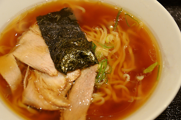 포토 JPG 해외이미지 아시아 음식 백그라운드 다이어트 재료 쟁반 건강 돼지고기 요리 동양인 사람없음 요식업 식당 일본 요리사 저녁식사 중국 신선 뜨거움 해조류 맛 수프 먹기 메뉴 국수 점심식사 일본음식 스타일 해외202004 해외포토 직업 나라 산업 컨셉 모션 육류 인종 상점 식사 면류 해양식물 파일형식 이미지허브