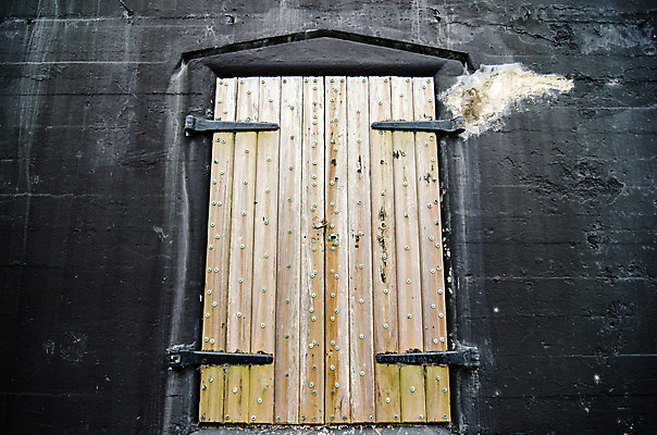 포토 JPG 해외이미지 디자인 외관 백그라운드 패턴 건축양식 열쇠 출입구 프레임 손잡이 사람없음 목재 장식 문 금속 검은색 어둠 수확 골동품 성 중세 역사 재산 신비 철 묘사 창고 시작 질감 복고 잠금 대문 볼트 열쇠구멍 문고리 목각 그런지 옛날 해외202004 해외포토 나무 건축물 건축 컬러 컨셉 무늬 농업 재료 재질 금융 공구 보안 파일형식 이미지허브