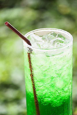 포토 JPG 해외이미지 음료 음식 백그라운드 과일 유리 귤 기념 사람없음 초록색 여름 파티 얼음 주스 활발 거품 추위 신선 칵테일 바 액체 달콤 맛 떨어짐 혼합 시원함 크리스탈 설탕 민트 큐브 오브젝트 서리 보케 심플 밀짚 섞기 소다 솔깃 해외202004 해외포토 자연요소 계절 컬러 컨셉 재질 주류 이벤트 짚 광석 허브 파일형식 이미지허브