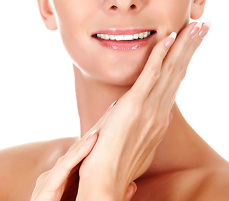 포토 JPG 해외이미지 백인 손 여자 행복 유럽 얼굴 백그라운드 손가락 건강 관리 미소 사람없음 청춘 스파 기쁨 터치 흰색 신선 입 치아 손톱관리 손톱 피부 만족 피부관리 치과의사 부드러움 내추럴 고립 돌봄 미백 완벽 위생관리 카피스페이스 해외202004 해외포토 서양인 감정 나라 컬러 컨셉 모션 표정 사람 신체부위 뷰티 공백 의사 소화기관 감각 네일아트 파일형식 이미지허브