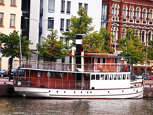 포토 JPG 해외이미지 바다 사람없음 물 반짝임 여행객 항구 침묵 보트 역사 함선 옛날 헬싱키 해외202004 해외포토 자연요소 배_교통 교통시설 모션 핀란드 사람 소리 파일형식 이미지허브