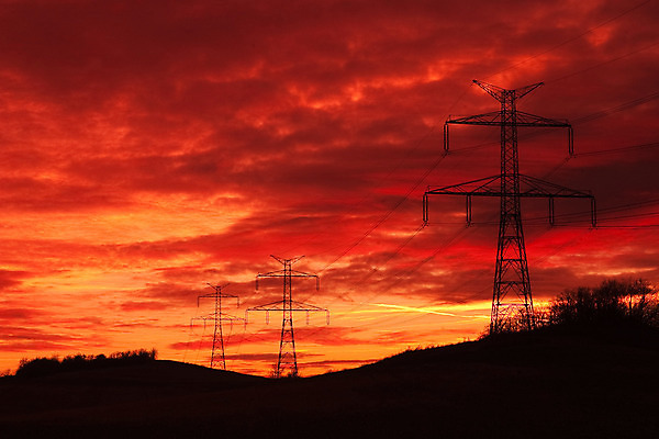 포토 JPG 해외이미지 산업 선 밭 프레임 사람없음 일출 탑 금속 힘 황혼 새벽 에너지 전염 철사 볼트 뼈대 지휘자 분배 요금 전압 철강 해외202004 해외포토 자연요소 건축물 농업 재질 노을 일몰 음악가 공구 질병 감염 파일형식 이미지허브
