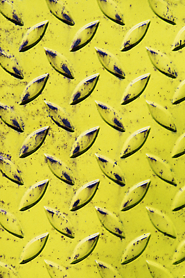 포토 JPG 해외이미지 접시 산업 패턴 사람없음 노란색 미끄러짐 고체 철강 해외202004 해외포토 식기 컬러 무늬 모션 파일형식 이미지허브