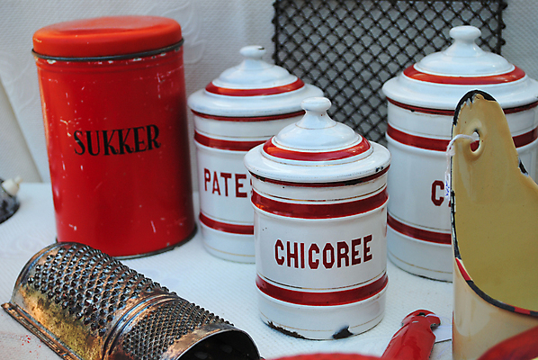 포토 JPG 해외이미지 사람없음 쇼핑 판매 세일 수확 골동품 시장 상품 오브젝트 고물 옛날 중고 해외202004 해외포토 농업 파일형식 이미지허브