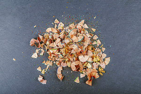 포토 JPG 해외이미지 디자인 교육 산업 백그라운드 곡선 학교 추상 나선형 미술 사람없음 목재 그래픽 컬러풀 연필 펜 노란색 장비 원형 그리기 그룹 쓰레기 자르기 오브젝트 그림 질감 크레파스 날카로움 한조각 고립 부스러기 정물화 카피스페이스 해외202004 해외포토 도형 나무 1 선 컬러 무늬 재료 모션 문화예술 학용품 필기구 공백 파일형식 이미지허브