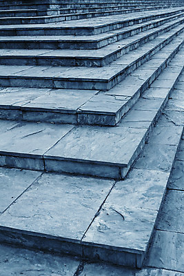 포토 JPG 해외이미지 모양 디자인 외관 백그라운드 컨셉 패턴 건축양식 추상 사람없음 야외 파란색 계단 흰색 묘사 각도 대리석 단계 대칭 직진 콘크리트 해외202004 해외포토 건축 컬러 무늬 재료 파일형식 이미지허브