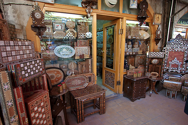 포토 JPG 해외이미지 전통 아시아 미술 사람없음 목재 상점 시장 중앙 동쪽 시리아 핸드메이드 해외202004 해외포토 나무 나라 재료 중동 문화예술 방향 파일형식 이미지허브