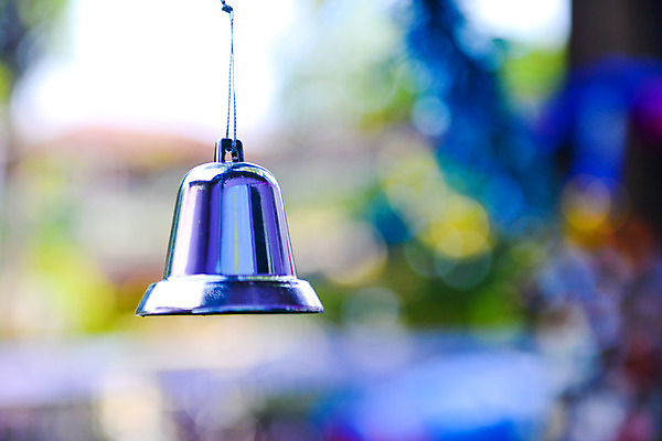 포토 JPG 해외이미지 디자인 계절 백그라운드 컨셉 크리스마스 휴가 새로움 아이디어 선물 사람없음 장식 빨간색 파란색 컬러풀 종 축하 연도 오브젝트 보케 해외202004 해외포토 기념일 컬러 파일형식 이미지허브