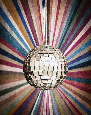 포토 JPG 해외이미지 음악 공 휴가 사람없음 장식 빛 컬러풀 반사 파티 축제 거울 장비 수확 축하 춤 향수 클럽 복고 디스코 전자 펑키 여의주 스타일 힙스터 유흥 효과 해외202004 해외포토 패션 컬러 컨셉 농업 문화예술 이벤트 화장품 파일형식 이미지허브