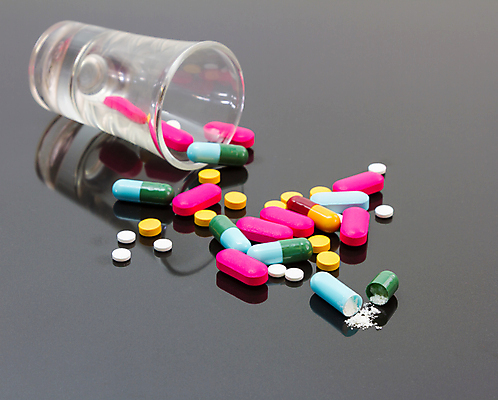 포토 JPG 해외이미지 과학 백그라운드 프레임 건강 사람없음 빨간색 세트 컬러풀 알약 약 건강관리 흰색 도움 컨테이너 약국 수집 허브 오브젝트 싱글 흙더미 조제 고립 돌봄 진통제 헬프 화학물질 항생제 해외202004 해외포토 식물 산업 컬러 컨셉 의학 모션 관리 흙 화학 만들기 파일형식 더미 이미지허브