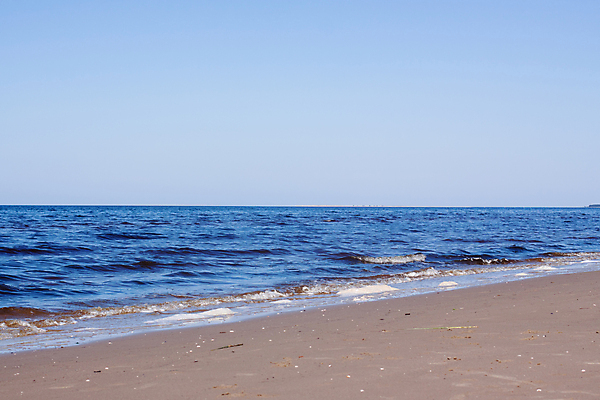 포토 JPG 해외이미지 모래 파도 바다 하늘 사람없음 야외 가로 물 파란색 햇빛 맑음 흰색 만 서핑 러시아 북쪽 해외202004 해외포토 자연요소 유럽 컬러 날씨 태양 수상스포츠 방향 파일형식 이미지허브