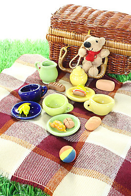 포토 JPG 해외이미지 공원 딸 행복 아들 어린이 음식 여행 가족 엄마 휴가 휴식 함께함 사람없음 여름 소풍 봄 가을 아빠 주말 점심식사 해외202004 해외포토 계절 공공시설 감정 컨셉 관계 사람 야외활동 식사 파일형식 이미지허브