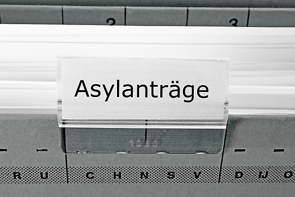 포토 JPG 해외이미지 종이 백그라운드 밭 비즈니스 사람없음 사무실 라벨 쌓기 우주 회색 정보 흰색 준비 서식 문서 파일 폴더 난민 보관소 공급 해외202004 해외포토 컬러 농업 모션 프레임 저장 파일형식 이미지허브