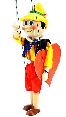 포토 JPG 해외이미지 옷 행복 인형 포즈 휴가 발렌타인데이 사랑 사람없음 목재 장난감 기쁨 하트 고립 꼭두각시 해외202004 해외포토 모양 나무 감정 재료 데이이벤트 파일형식 이미지허브