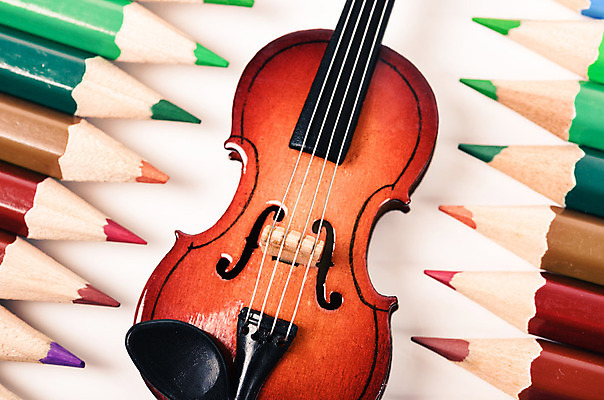 포토 JPG 해외이미지 디자인 교육 문화 음악 백그라운드 컨셉 학교 수업 문구용품 창조 미술 사람없음 스터디 세트 컬러풀 연필 페인트 공구 그리기 클래식 선택 심볼 바이올린 직원 사인 그림 질감 구성 멜로디 뮤지컬 해외202004 해외포토 컬러 모션 현악기 문화예술 학용품 학습 필기구 도구 오브젝트 파일형식 이미지허브
