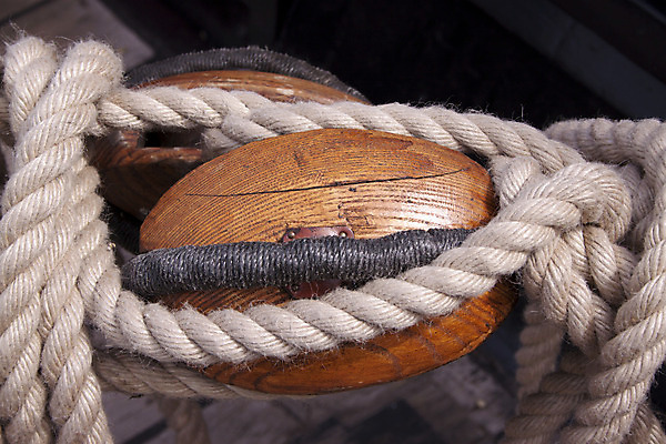 포토 JPG 해외이미지 호수 바다 항해 사람없음 항구 역사 큼 네덜란드 해적 복원 복제 옛날 해외202004 해외포토 유럽 배_교통 교통시설 크기 도둑 파일형식 이미지허브