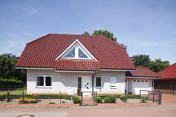 포토 JPG 해외이미지 유럽 건축양식 창문 주택 독일 사람없음 건물 초록색 재산 유럽연합 콘크리트 해외202004 해외포토 건축물 건축 나라 컬러 금융 파일형식 이미지허브