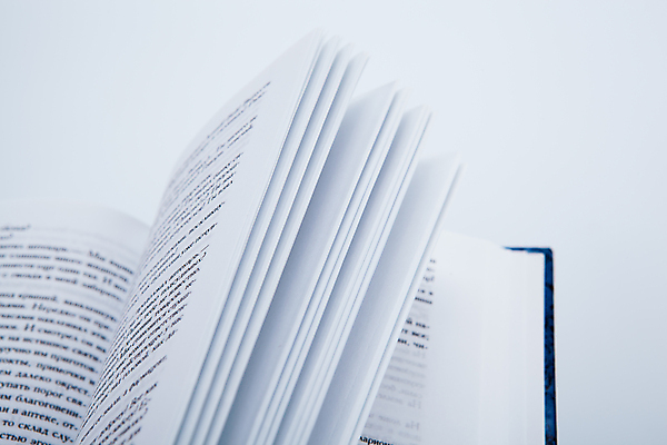 포토 JPG 해외이미지 교육 리본 비즈니스 미술 사람없음 책 빨간색 파란색 독서 숫자 쌓기 다이어리 공책 흰색 오픈 가장자리 도서관 편지 대학교 각도 문학 페이지 광택 고립 기관 북마크 시리즈 해외202004 해외포토 문자 컬러 학교 모션 문화예술 문구용품 사무용품 둘레 파일형식 이미지허브