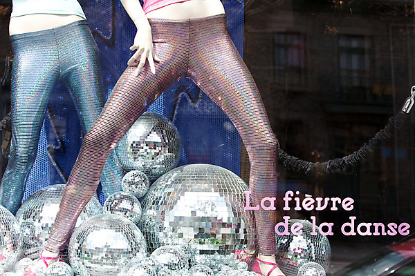 포토 JPG 해외이미지 여행 캐나다 북아메리카 창문 사람없음 상점 기댐 춤 열 디스코 엽서 몬트리올 해외202004 해외포토 음악 모션 문화예술 아메리카 편지 파일형식 이미지허브