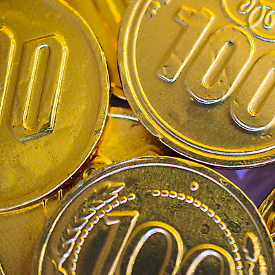 포토 JPG 해외이미지 돈 비즈니스 디저트 사람없음 금융 경제 쌓기 탑 금속 초콜릿 동전 놀람 저축 유로 성장 흰색 대접 변화 재산 황금 달콤 은색 메달 투자 흙더미 고립 센트 해외202004 해외포토 건축물 감정 음식 컬러 컨셉 모션 재질 표정 흙 맛 상_상패 파일형식 더미 이미지허브