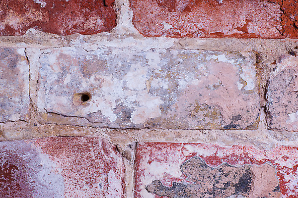 포토 JPG 해외이미지 벽 벽돌 주택 사람없음 내부 손상 촉촉함 구멍 수리 시멘트 DIY 그런지 석고 송곳 업그레이드 해외202004 해외포토 컨셉 취미 건물 젖음 파일형식 이미지허브