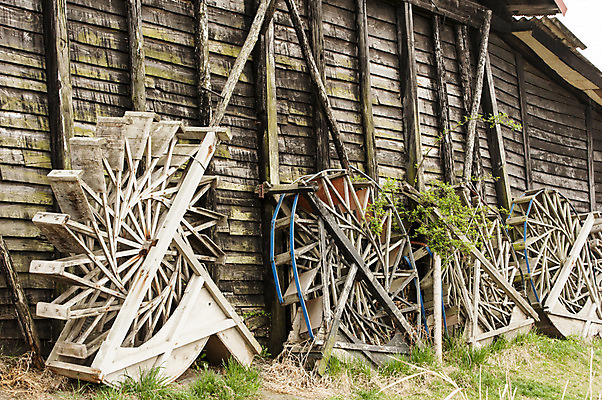 포토 JPG 주간 한국 풍경 사람없음 야외 나무집 인천 물레방아 소래포구 국내포토 자연요소 아시아 주택 항구 파일형식
