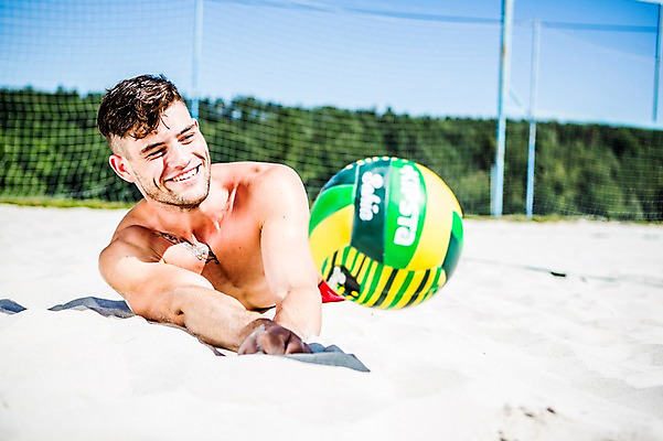 포토 JPG 주간 백인 해외 남자 수영복 유럽 엎드리기 한명 미소 상반신 20대 야외 앞모습 모래사장 비치발리볼 즐거움 열정 배구공 체코 토스 청년남자한명만 성인남자한명만 국내포토 자연요소 서양인 1 옷 감정 나라 스포츠용품 스포츠 바다 뷰포인트 공 모션 표정 사람 청년 비치볼 배구 남자한명만 성인남자만 청년남자만 파일형식