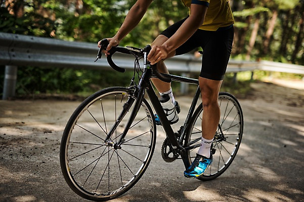 포토 JPG 주간 남자 길 한명 20대 야외 옆모습 아웃포커스 한국인 하반신 승차 강원도 사이클링 라이딩 로드자전거 남자만 성인남자만 청년남자만 성인남자한명만 함백산 만항재 국내포토 자연요소 1 뷰포인트 모션 산 한국 촬영기법 사람 동양인 청년 자전거 육상스포츠 정선 남자한명만 청년만 성인만 파일형식