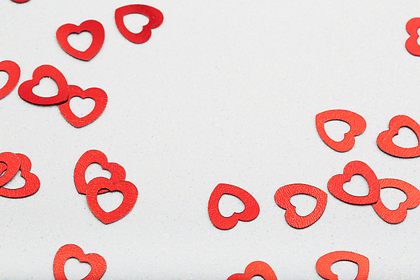 포토 JPG 해외이미지 모양 백그라운드 데이트 결혼식 휴가 발렌타인데이 사랑 사람없음 빨간색 하트 축하 심볼 꽃가루 해외202004 해외포토 감정 컬러 결혼 컨셉 데이이벤트 가루 파일형식 이미지허브