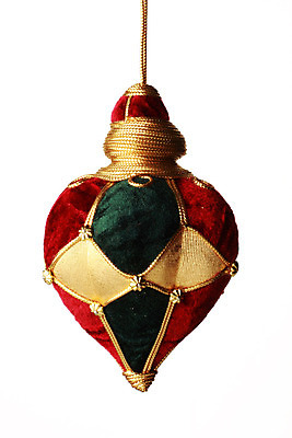 포토 JPG 해외이미지 크리스마스장식 크리스마스 휴가 매달리기 사람없음 장식 빨간색 초록색 컬러풀 황금 흰배경 부드러움 고립 해외202004 해외포토 기념일 컬러 백그라운드 모션 흰색 감각 파일형식 이미지허브